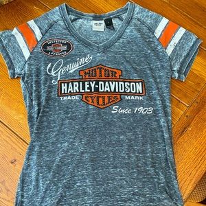 Harley Davidson v-neck Tee shirt